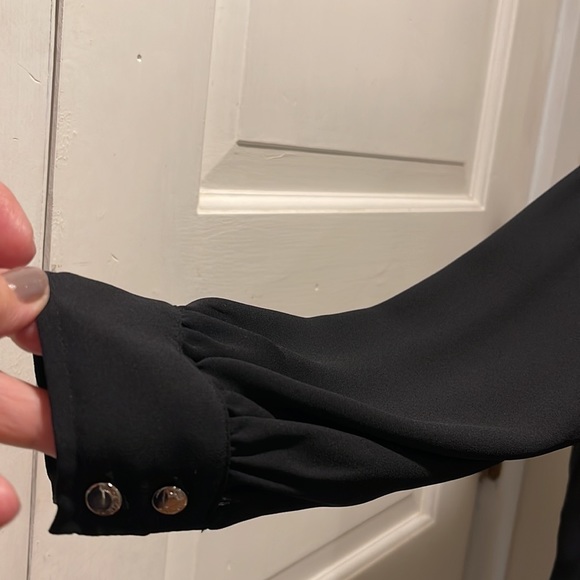 Vince Camuto Cold Shoulder Blouse - Picture 5 of 7